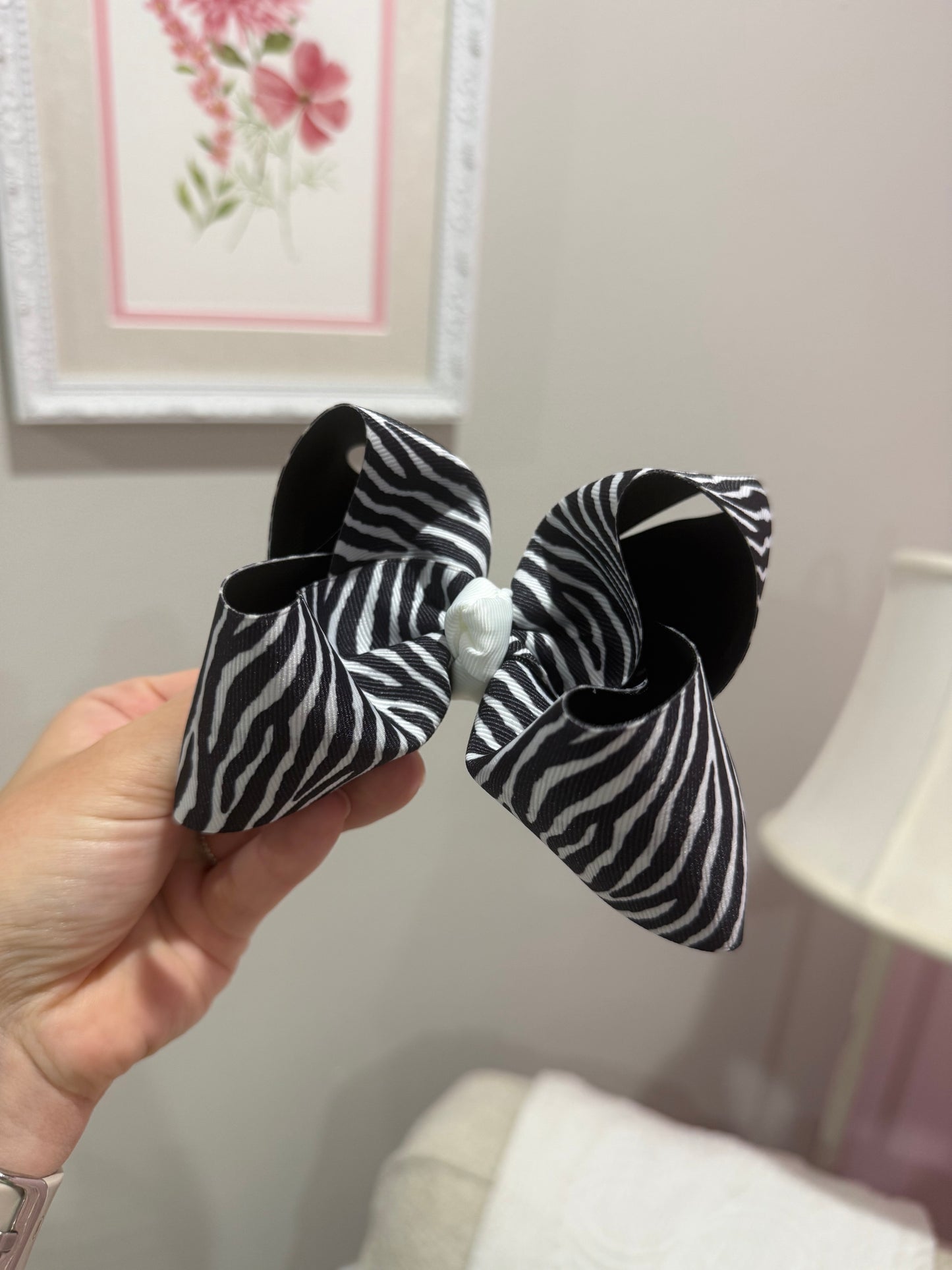 4” Clip Zebra