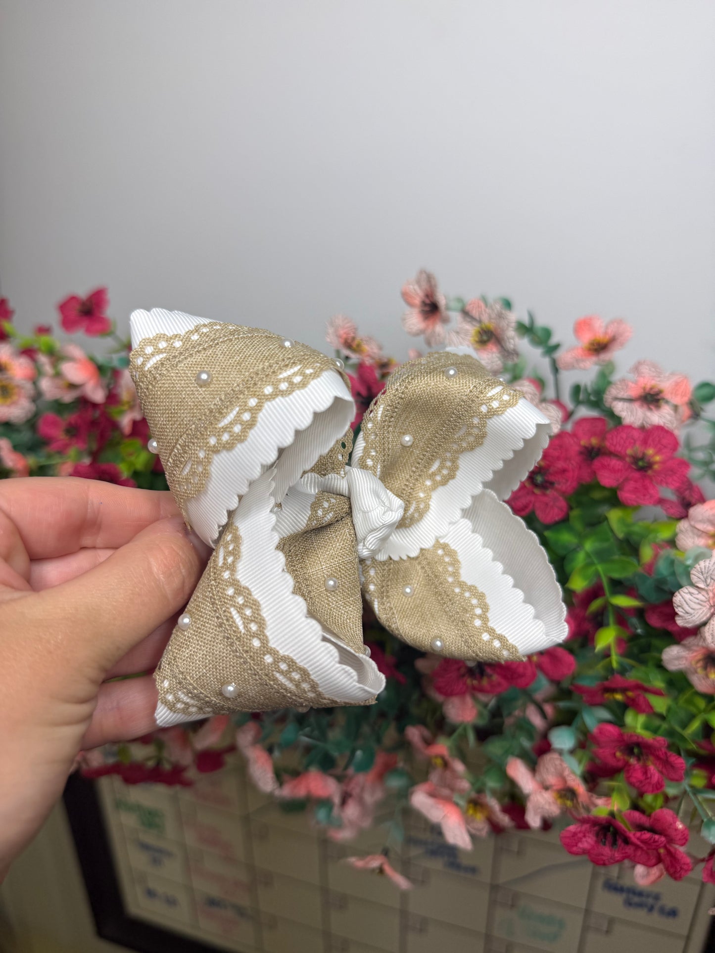 Beach Basics | White w Burlap
