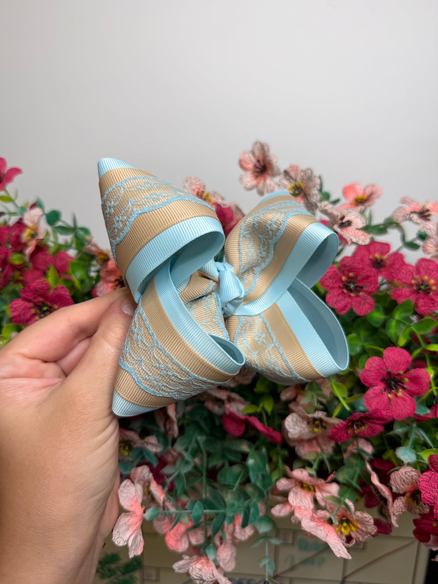 4” Clip | Blue w Tan
